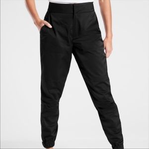 New Athleta Radiant Jogger black size o